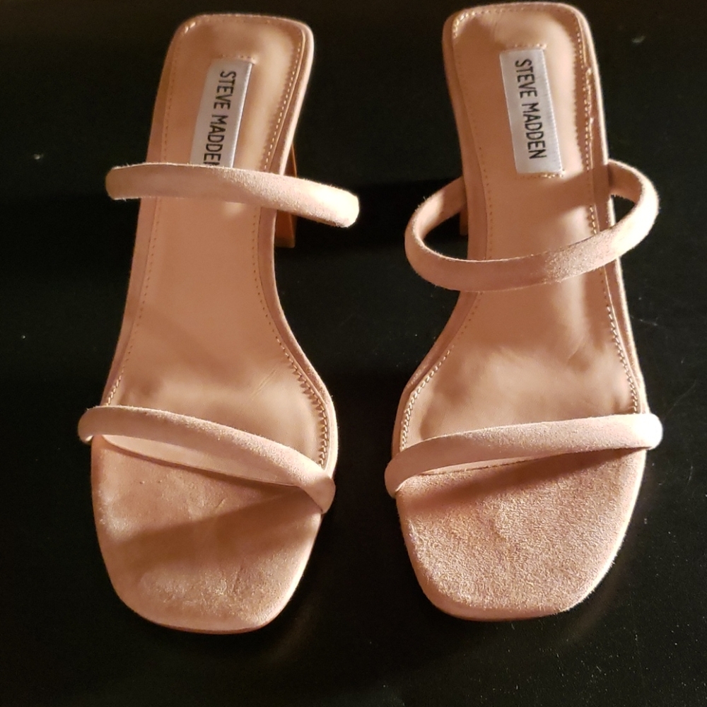 Steve Madden sandal